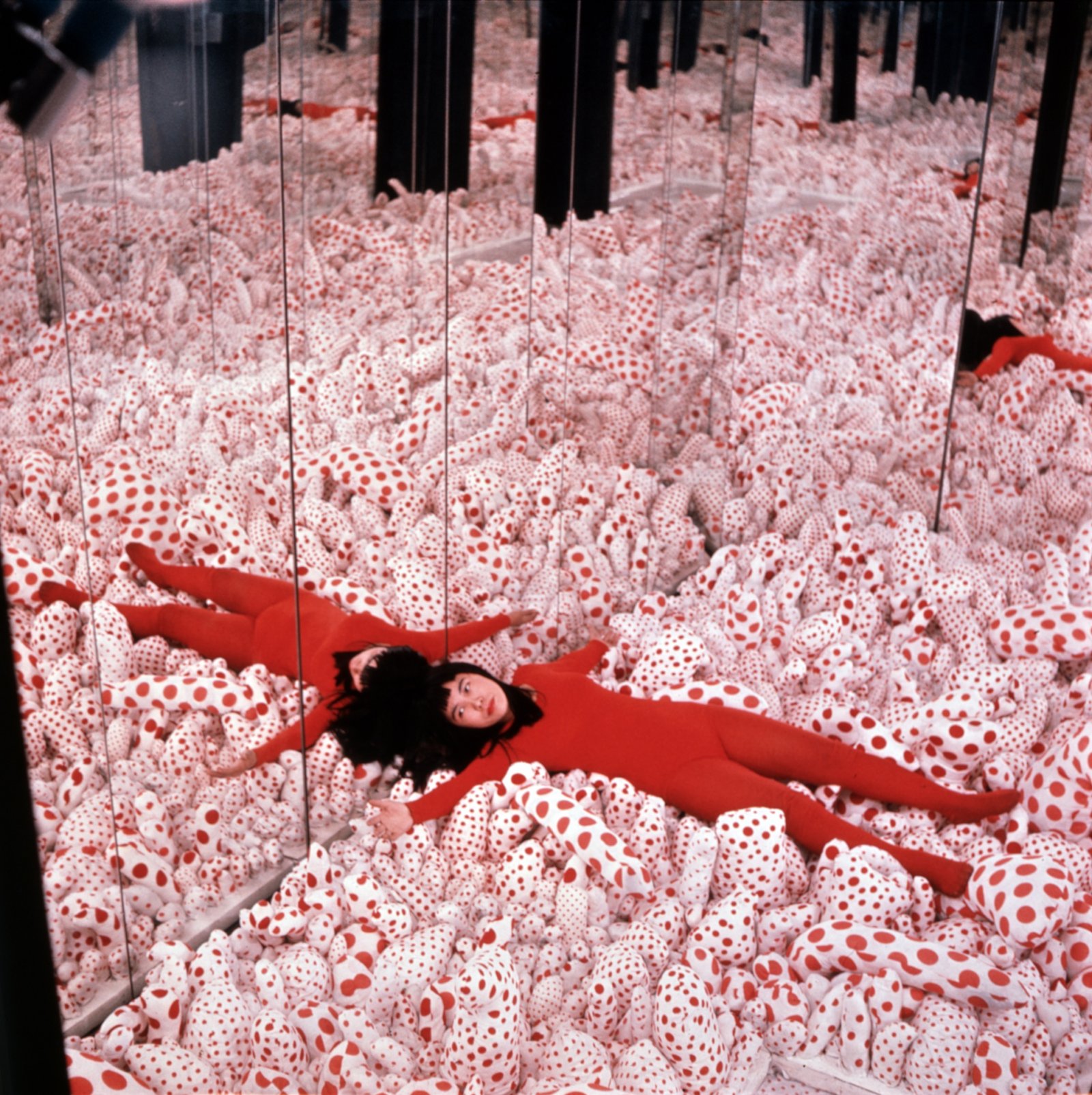 Yayoi Kusama Installation View Of Infinity Mirror RoomPhallis Field In Floor Show